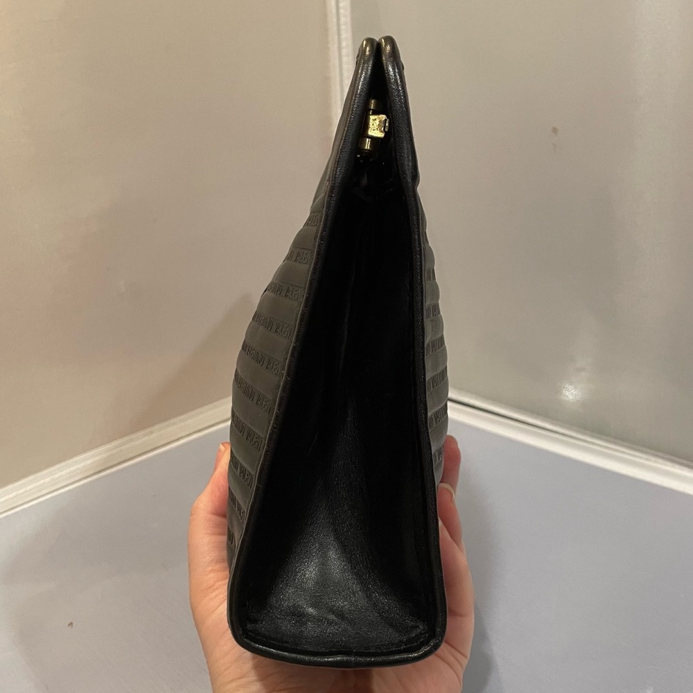 EUC Auth Mario Valentino VTG Black Leather Hinge Clutch Handbag Purse GHW Lux! - Picture 6 of 14